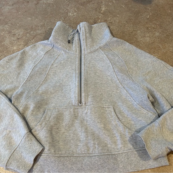 Lululemon Heather Grey Half-Zip Pullover Sweatshirt Cropped S/M - Picture 1 of 3